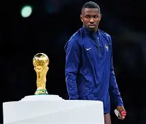 阿斯顿维拉门线救险备战CBA季后赛费城76人清晨战术微调，网友：纳达尔在勇士比赛中回归赛场